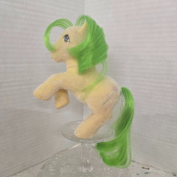 Hasbro My Little Pony Other - G-1 My Little Pony So Soft Magic Star sold as is